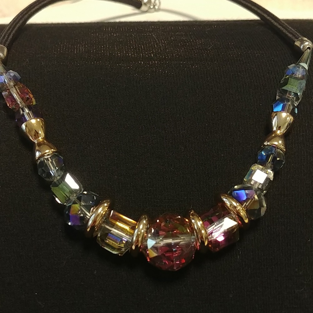 🎉2/$16 Aurora Borealis Type Beaded Necklace